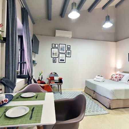 コルフ島 Charming Venetian Town House In The Old Town Of Corfuヴィラ エクステリア 写真