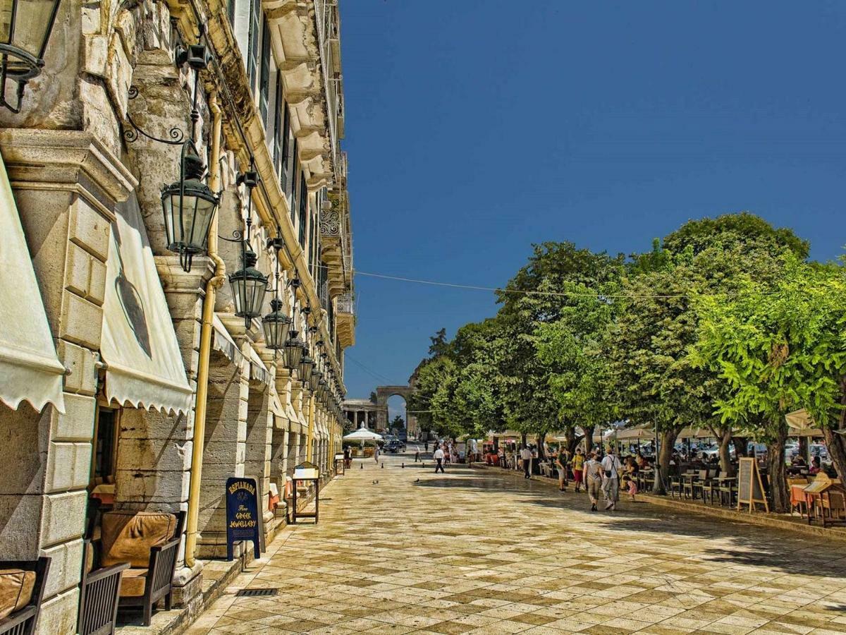 コルフ島 Charming Venetian Town House In The Old Town Of Corfuヴィラ エクステリア 写真